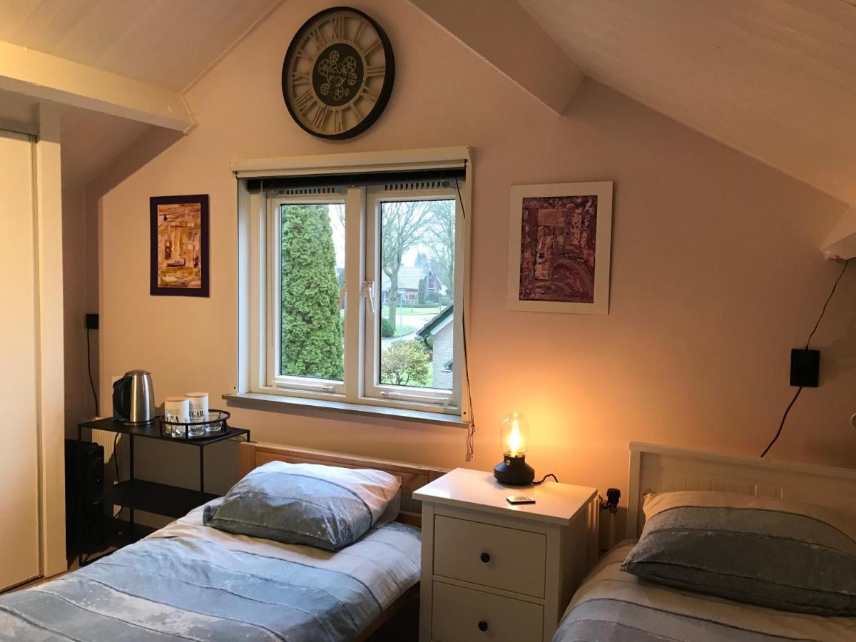 엑슬루 Het Uilennest B&B 외부 사진