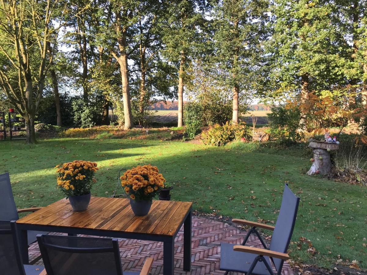 엑슬루 Het Uilennest B&B 외부 사진