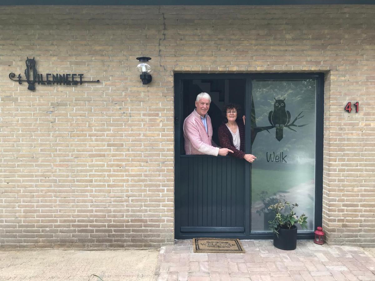 엑슬루 Het Uilennest B&B 외부 사진